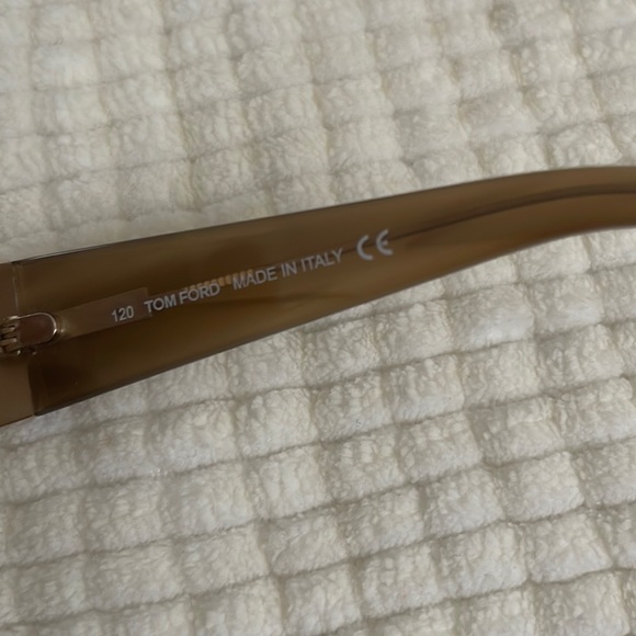 NEW Tom Ford Lisa Sunglasses - Picture 5 of 7